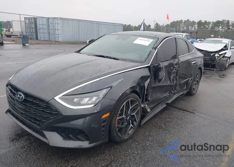 2021 Hyundai Sonata N Line z USA, uszkodzony, nr VIN 5NPEK4JC4MH105813